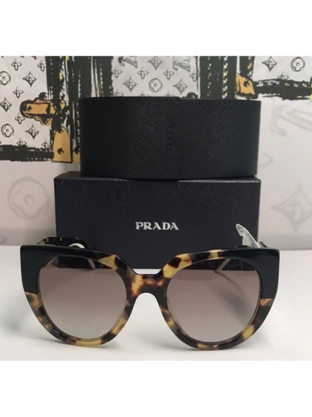 New Authentic Prada Cat Eye Sunglasses PR 14WS – Tortoise & Powder Frame - Picture 10 of 15